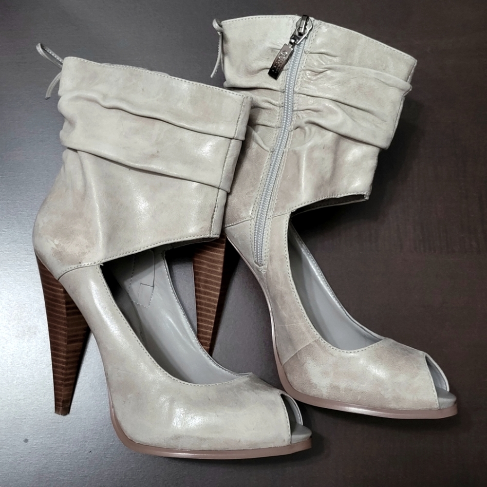 Guess Grey Leather Ankle Stilleto Boots